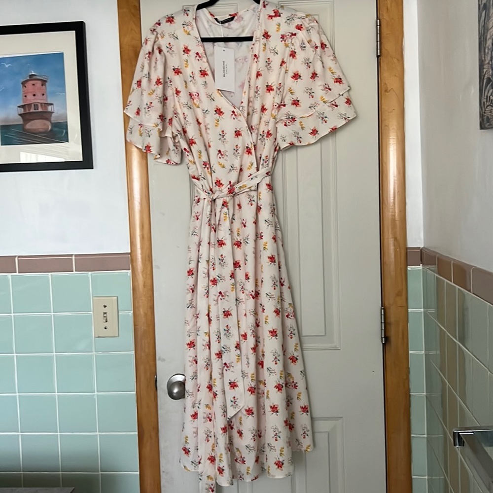 New with tags! Bloom chic size 18-20 dress.